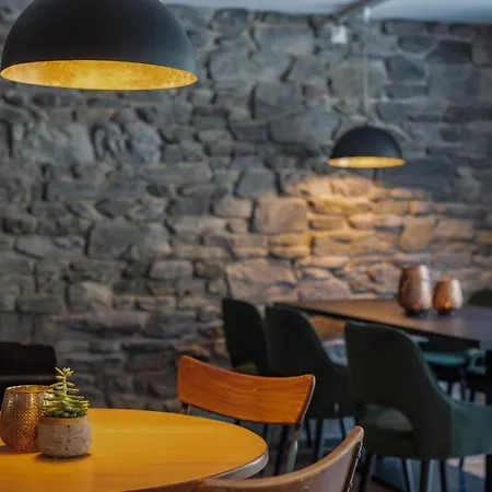 22 Summits Aparthotel