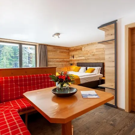 22 Summits Aparthotel Zermatt