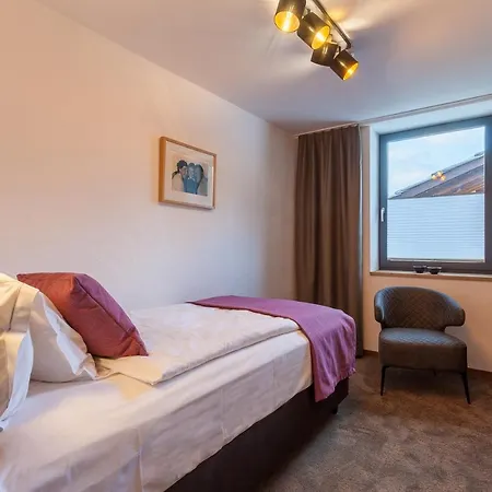 Hotel apartamentowy 22 Summits