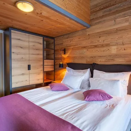 22 Summits Hotel apartamentowy Zermatt