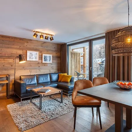 22 Summits Aparthotel