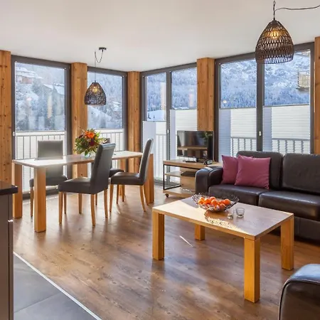 22 Summits Aparthotel