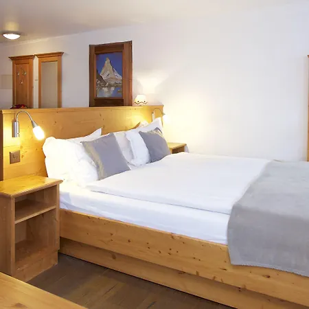 22 Summits Aparthotel 3*