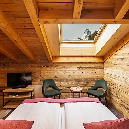 22 Summits زيرمات