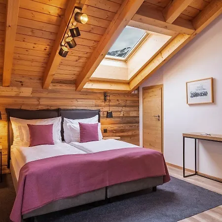 22 Summits Aparthotel 3*