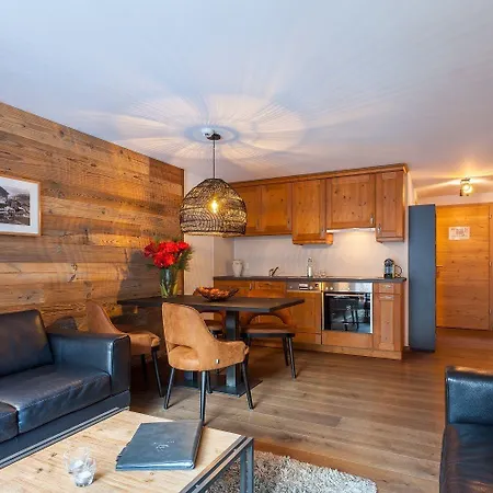 22 Summits Aparthotel