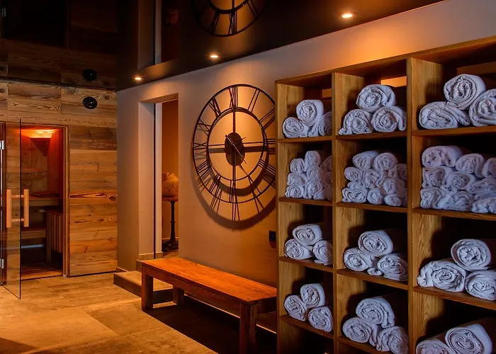 22 Summits زيرمات