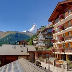 22 Summits Zermatt