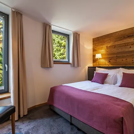 22 Summits Apart Otel 3*