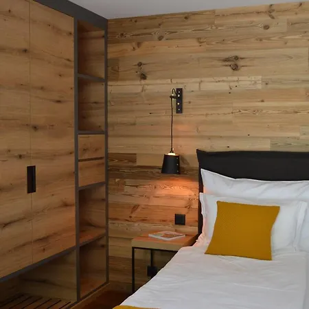 22 Summits Hotel apartamentowy Zermatt