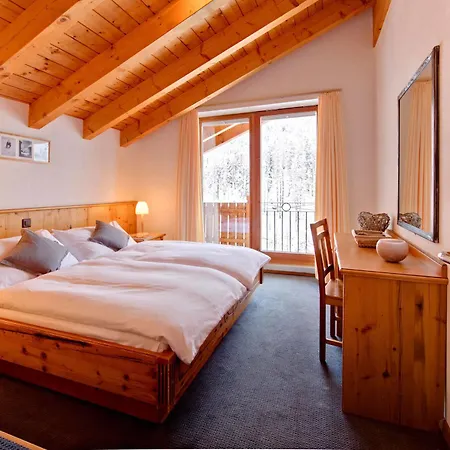 Apart Otel 22 Summits Zermatt